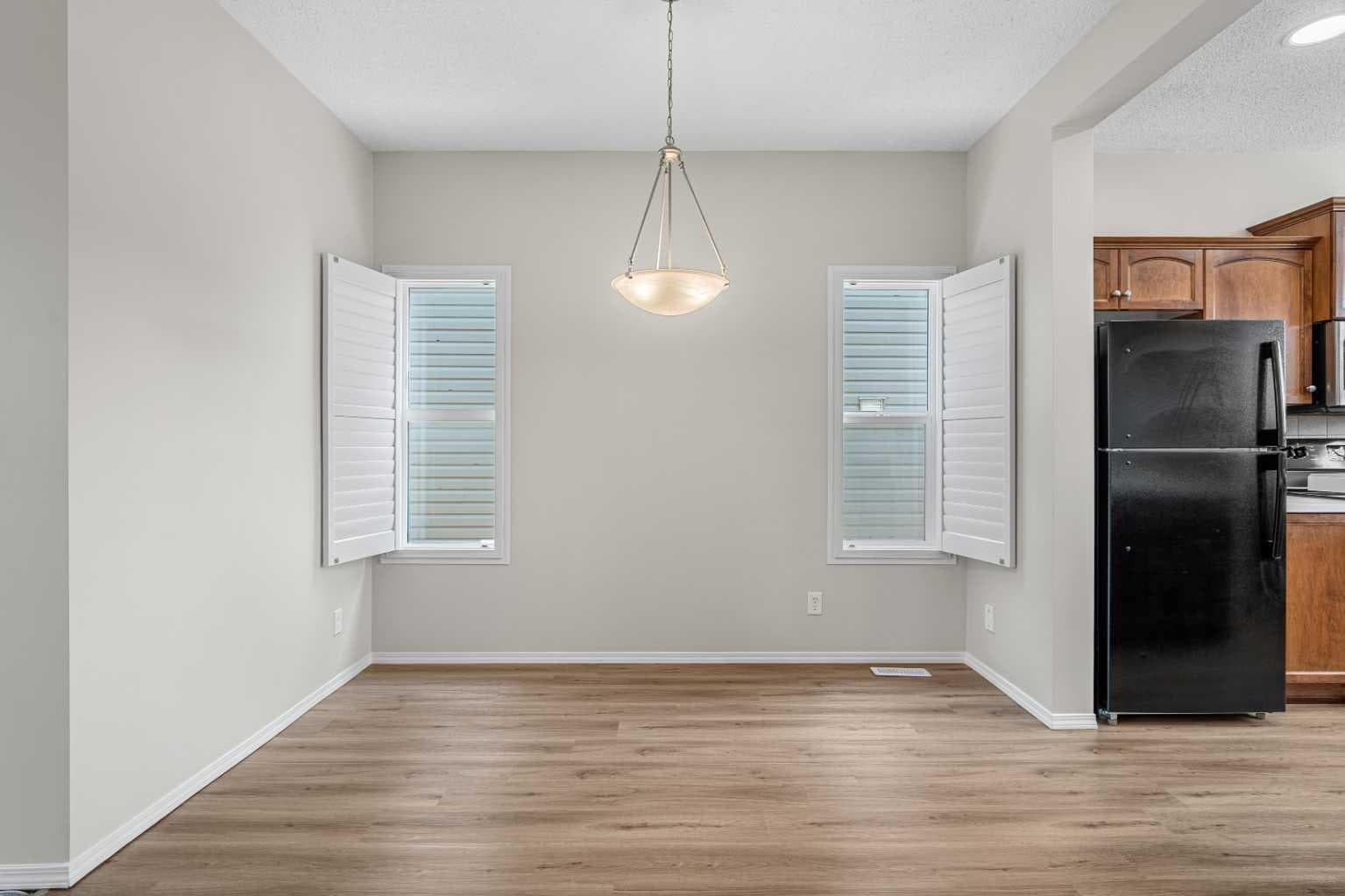 51 Covehaven Mews NE