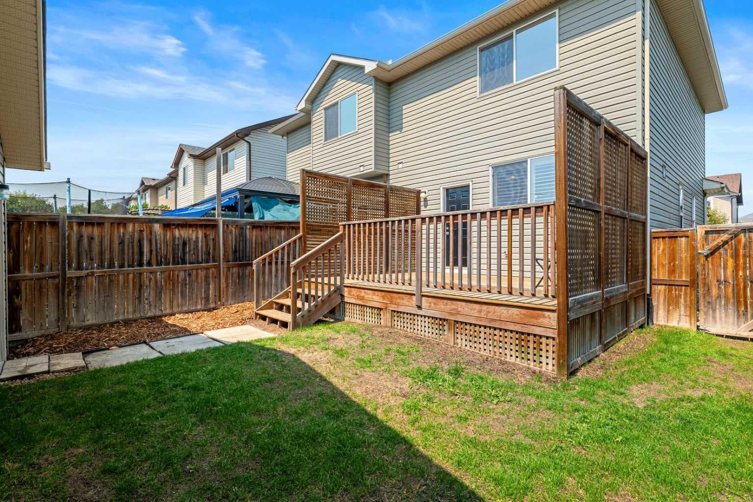 51 Covehaven Mews NE