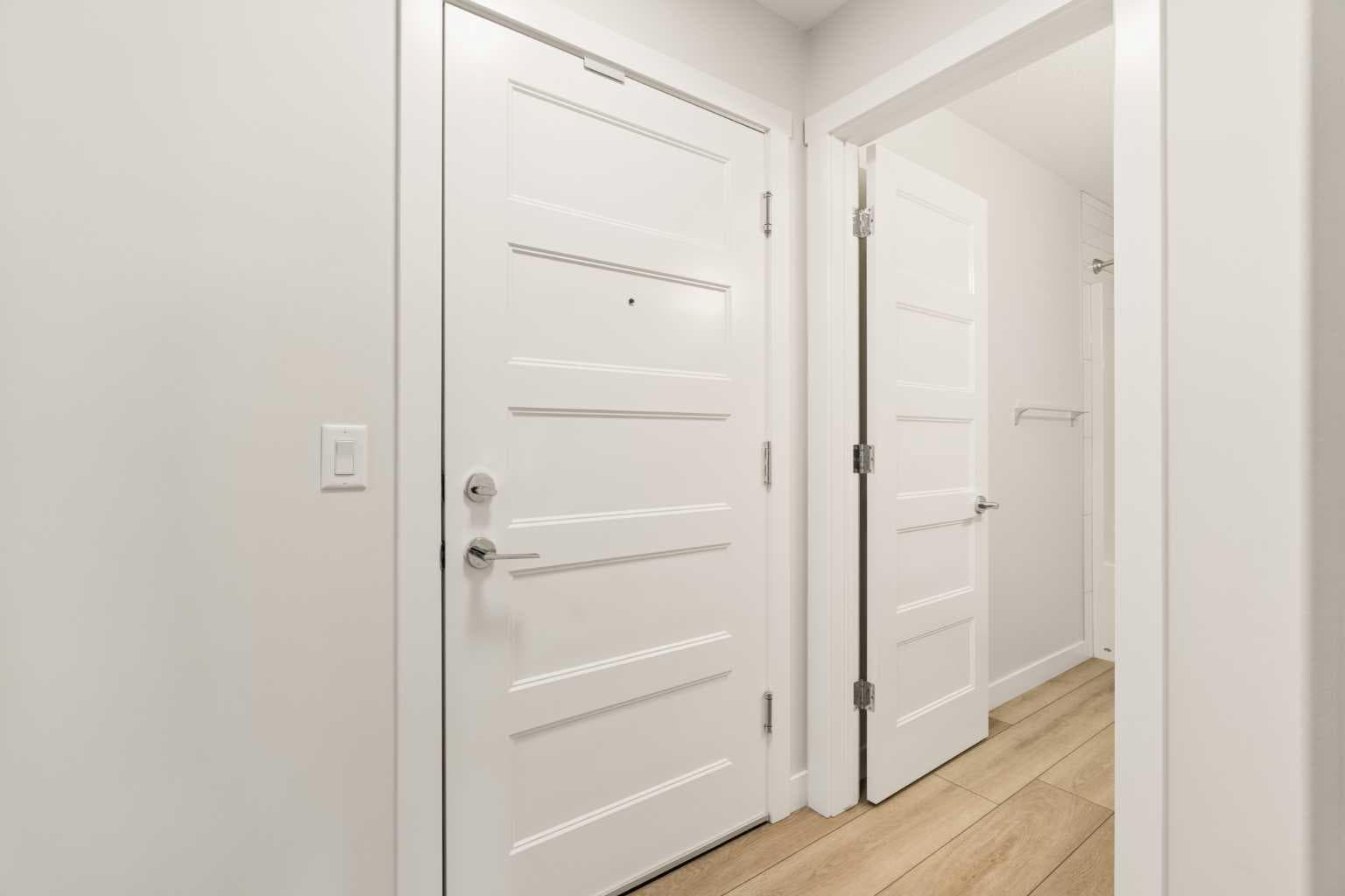 218, 55 Wolf Hollow Crescent SE