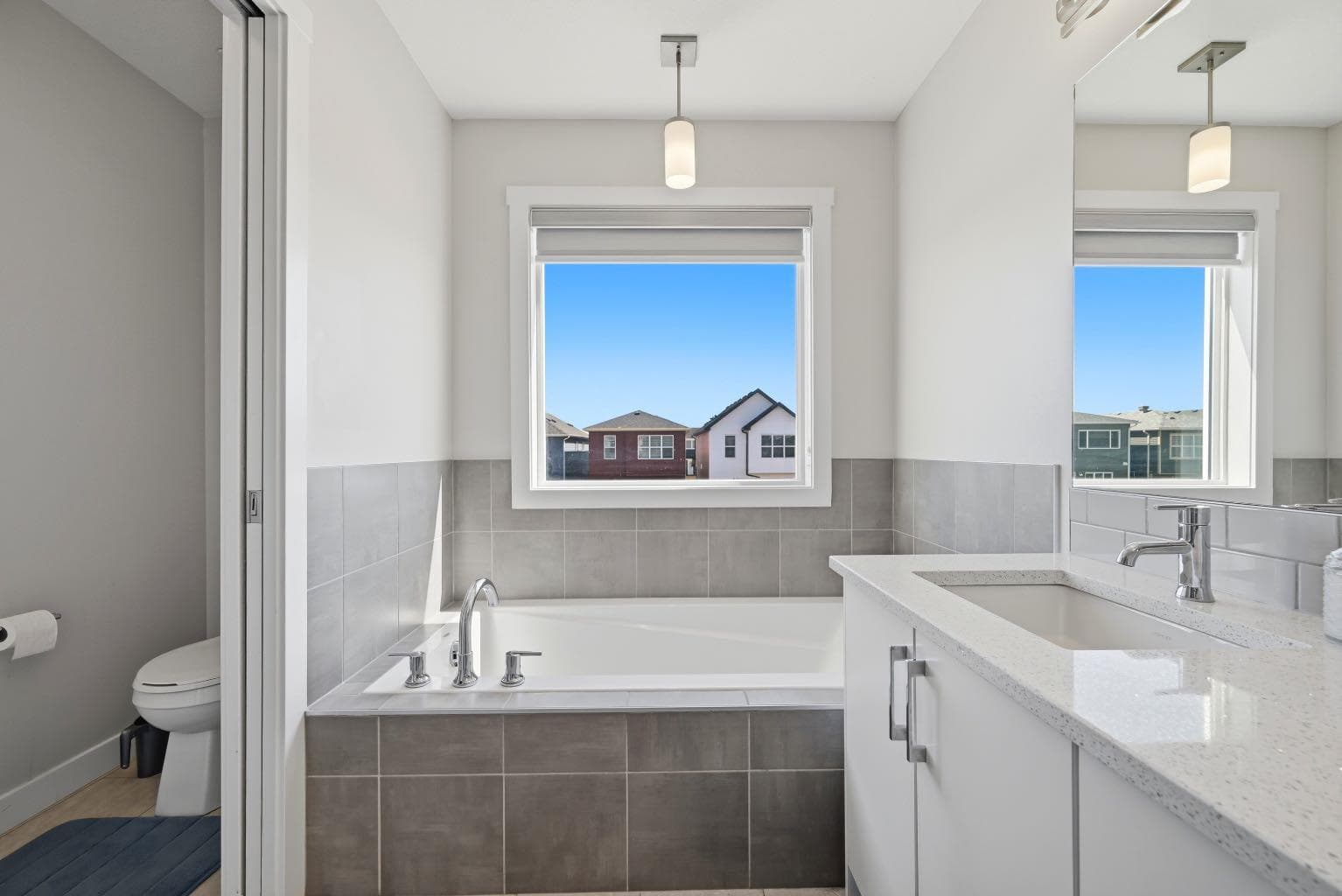 96 Homestead Grove NE
