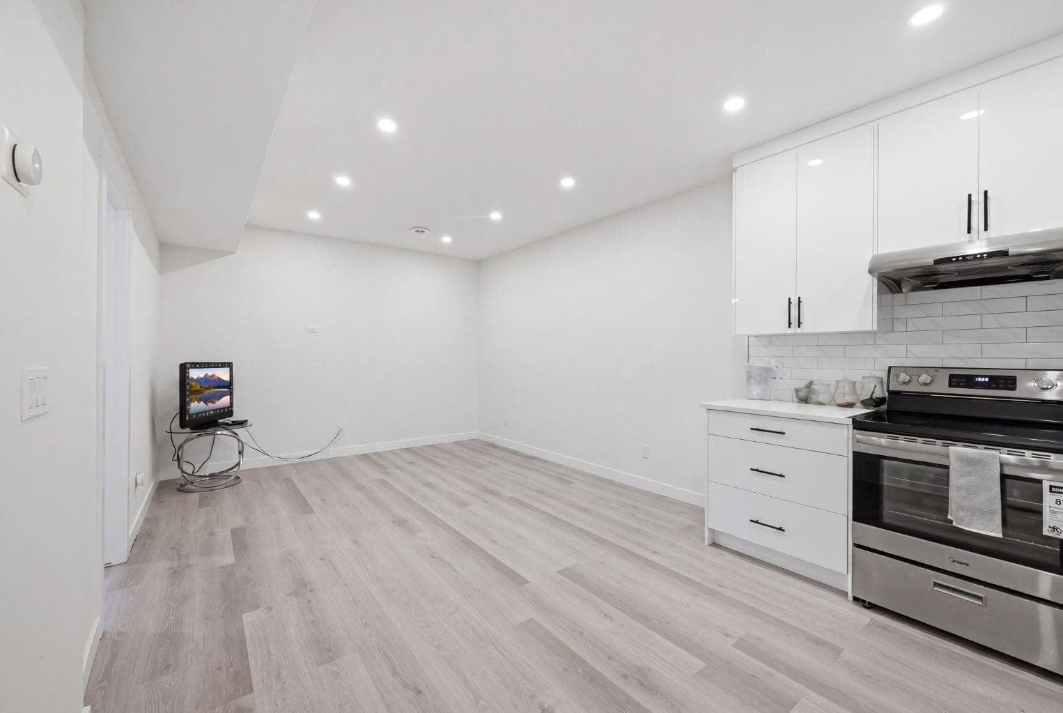 96 Homestead Grove NE