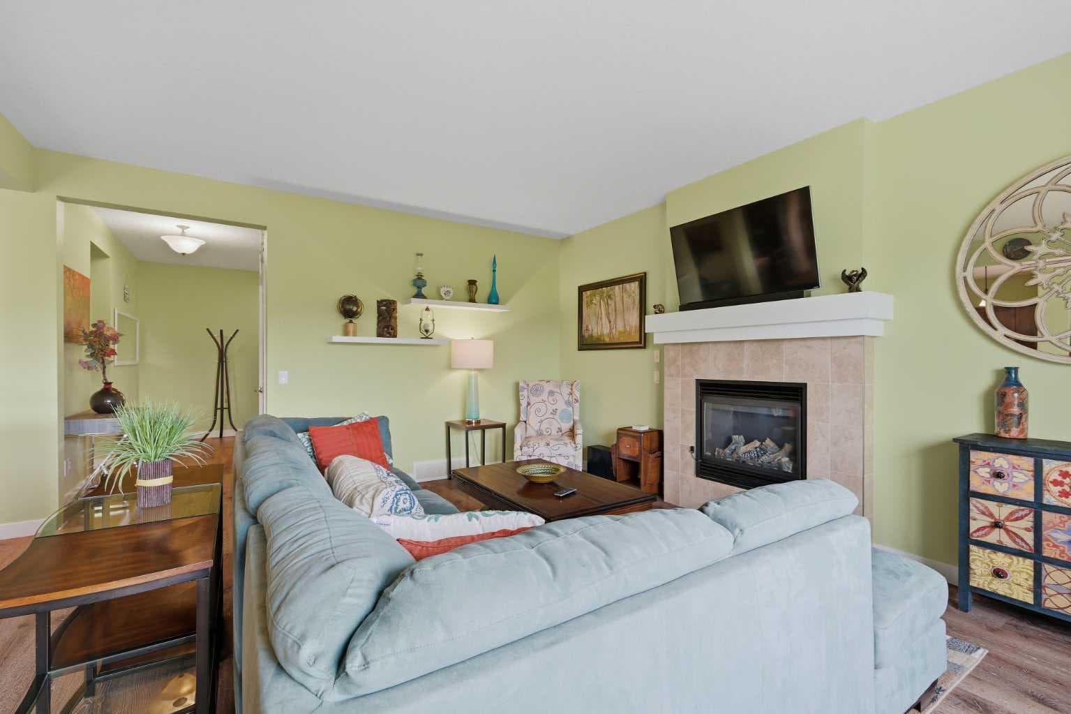 224 Kingston Way SE