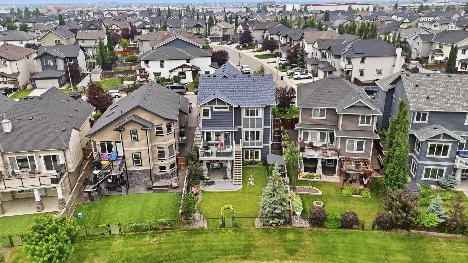 224 Kingston Way SE