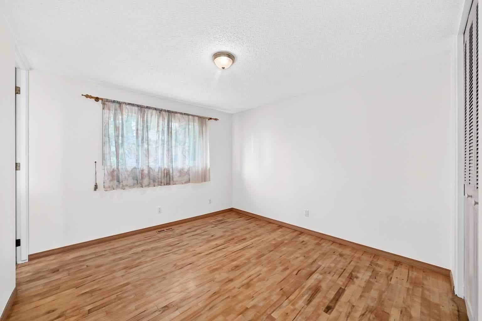351 Cedarpark Drive SW