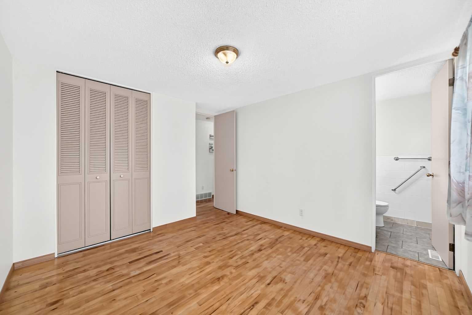 351 Cedarpark Drive SW