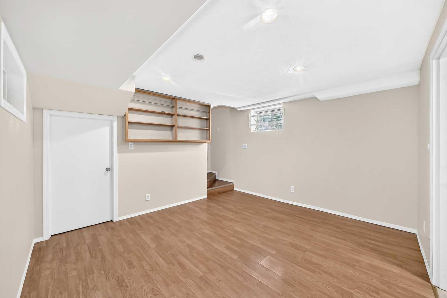 351 Cedarpark Drive SW