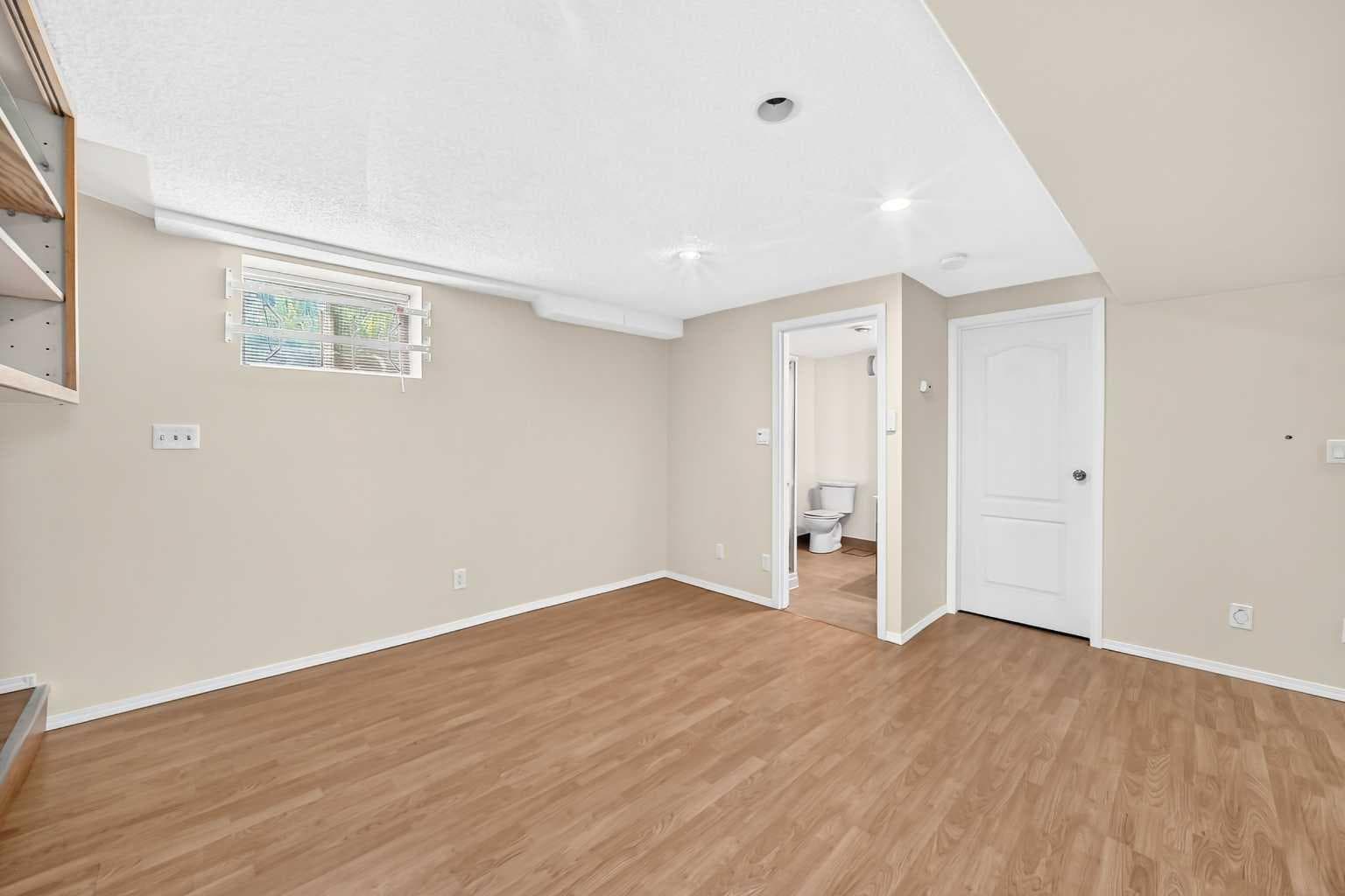 351 Cedarpark Drive SW