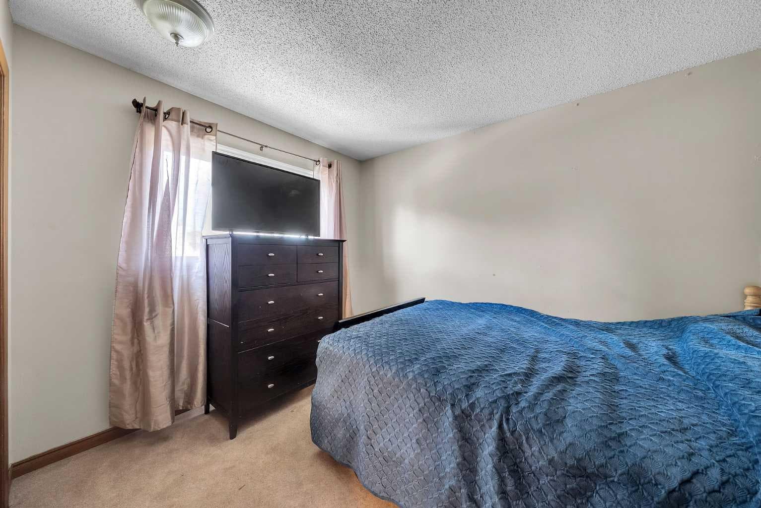 28 Macewan Meadow Link NW