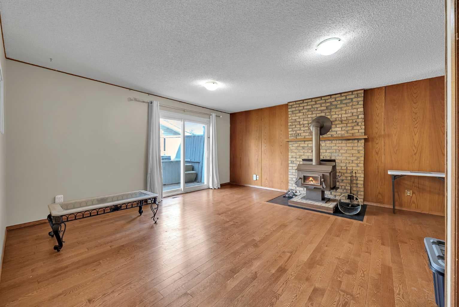 28 Macewan Meadow Link NW
