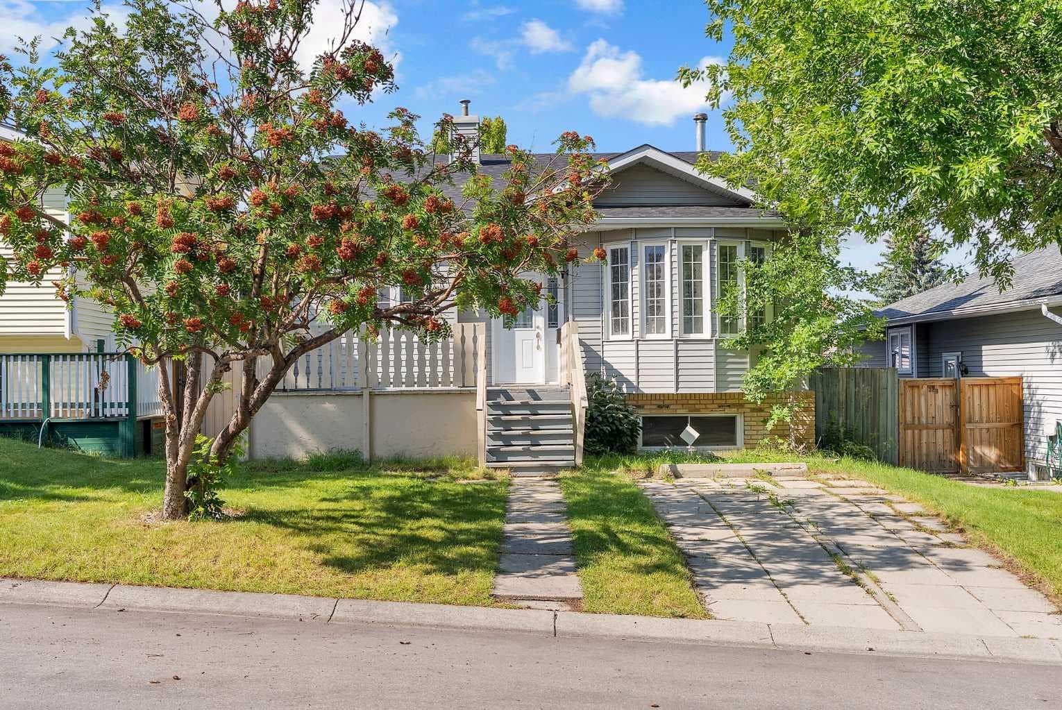28 Macewan Meadow Link NW