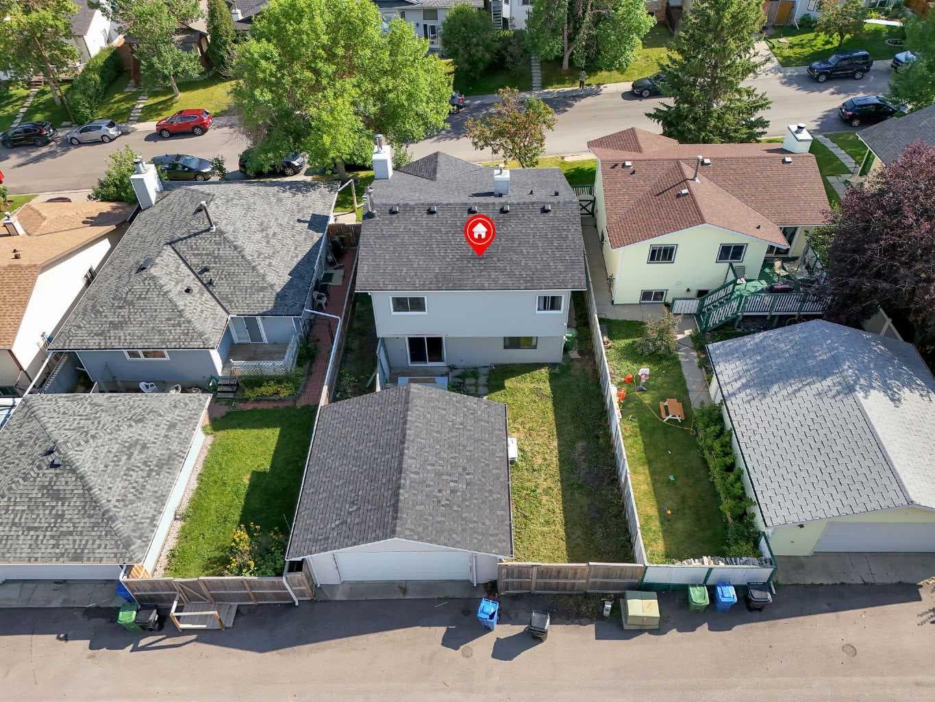 28 Macewan Meadow Link NW