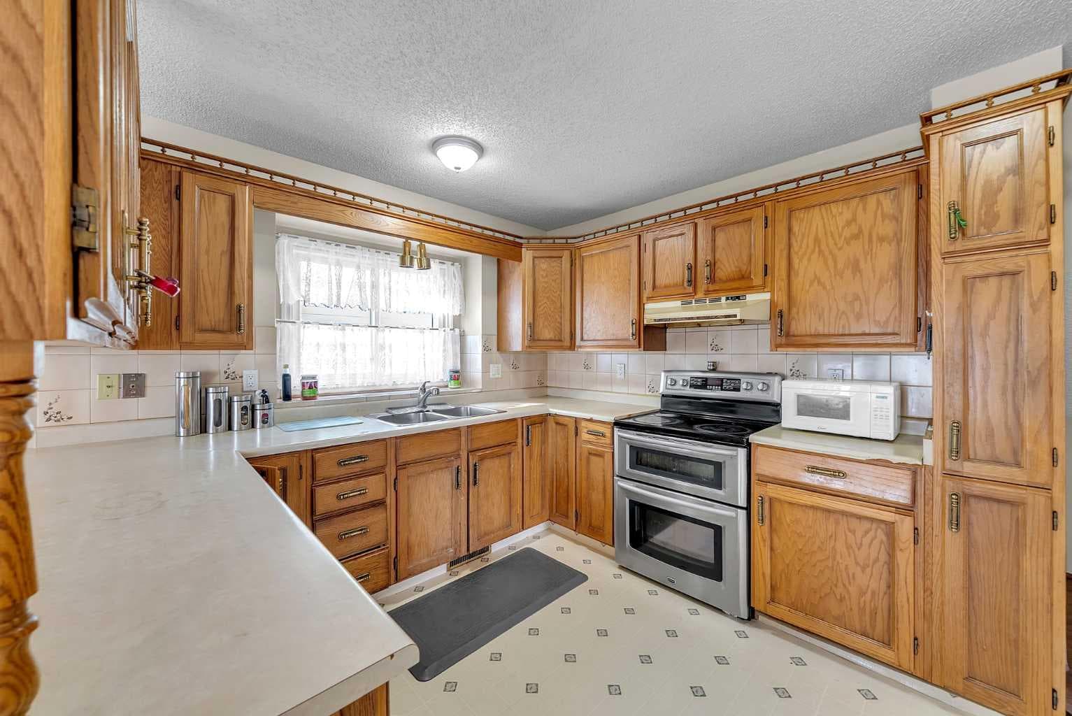 28 Macewan Meadow Link NW