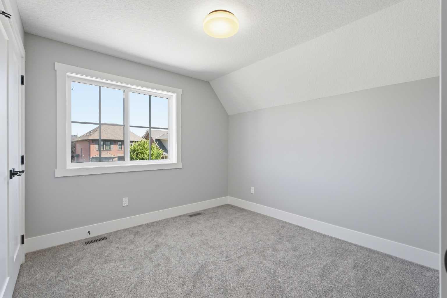 1209 Coopers Drive SW