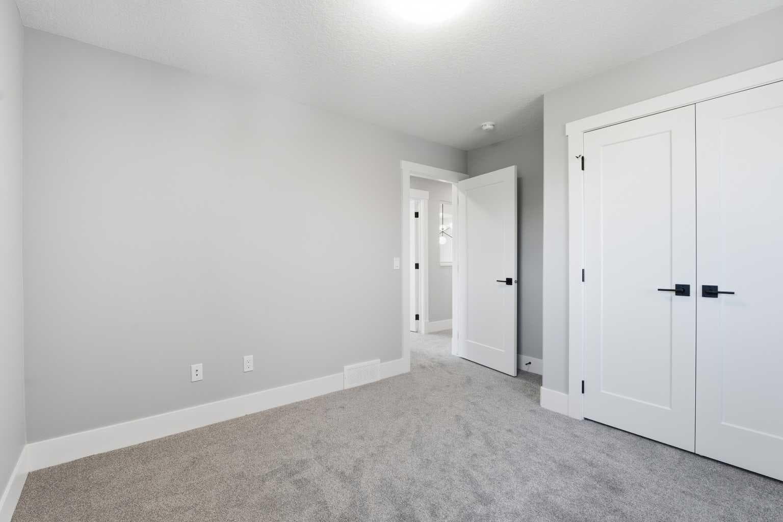 1209 Coopers Drive SW
