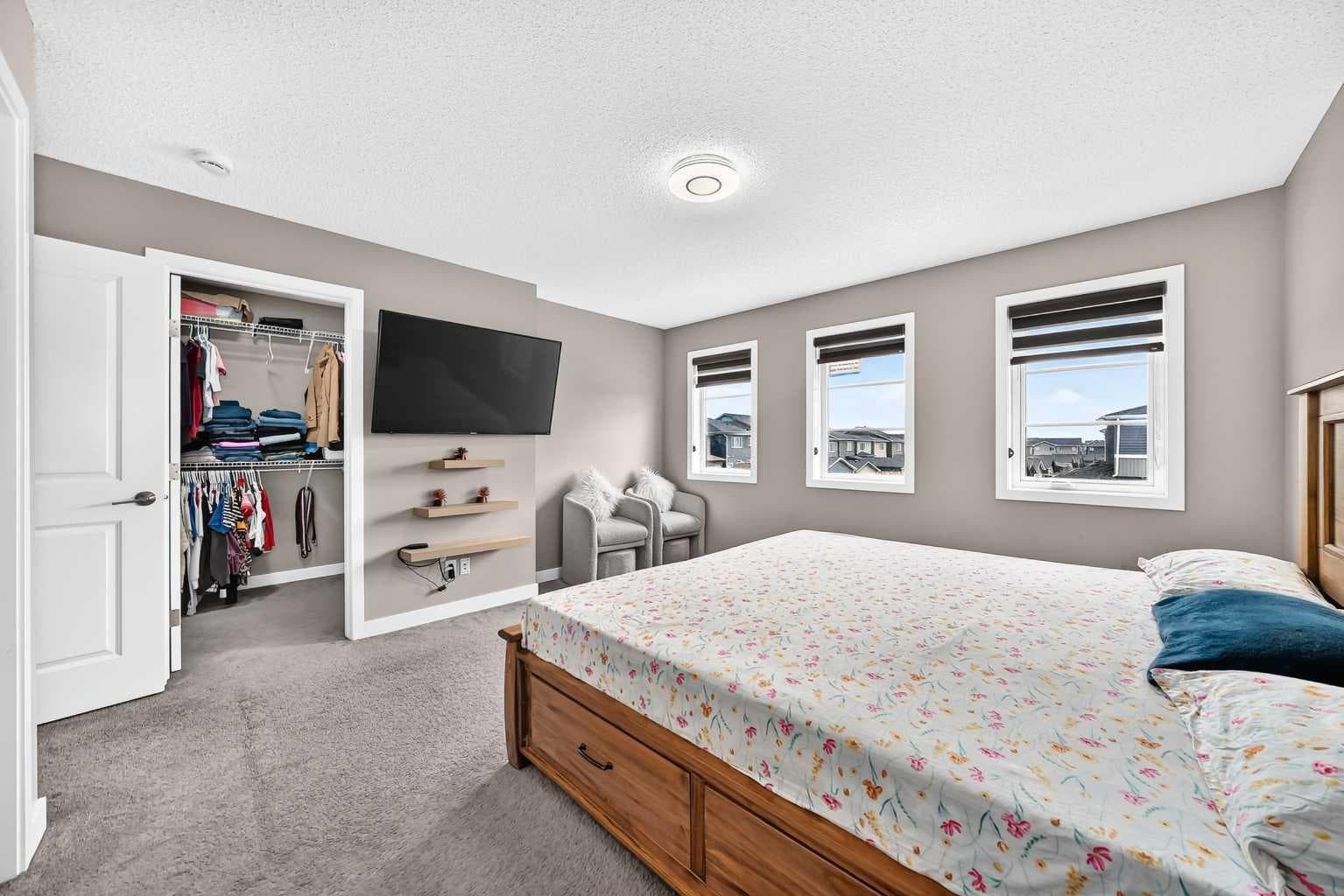 59 Corner Meadows Villas NE