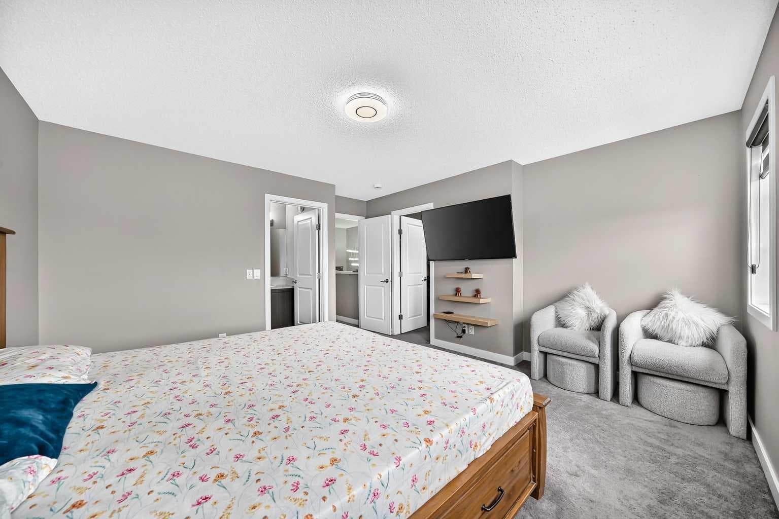 59 Corner Meadows Villas NE