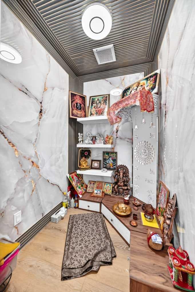 59 Corner Meadows Villas NE