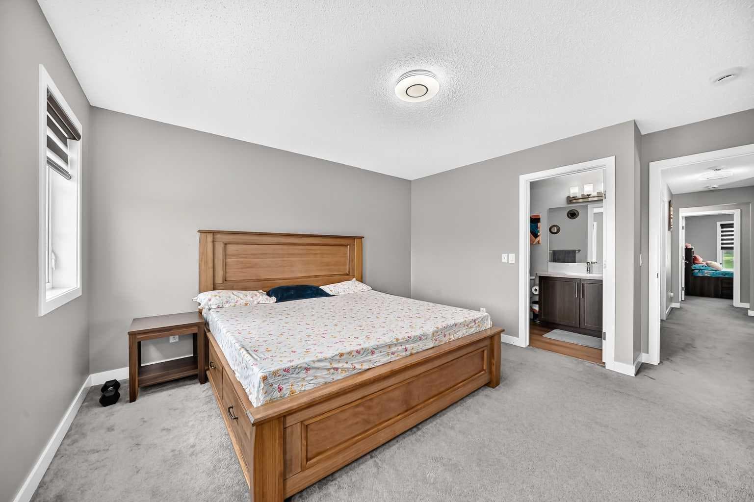 59 Corner Meadows Villas NE