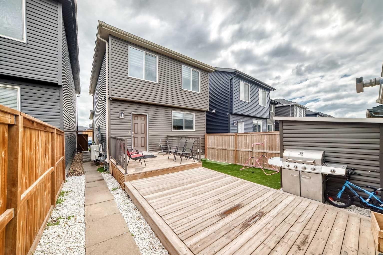 59 Corner Meadows Villas NE