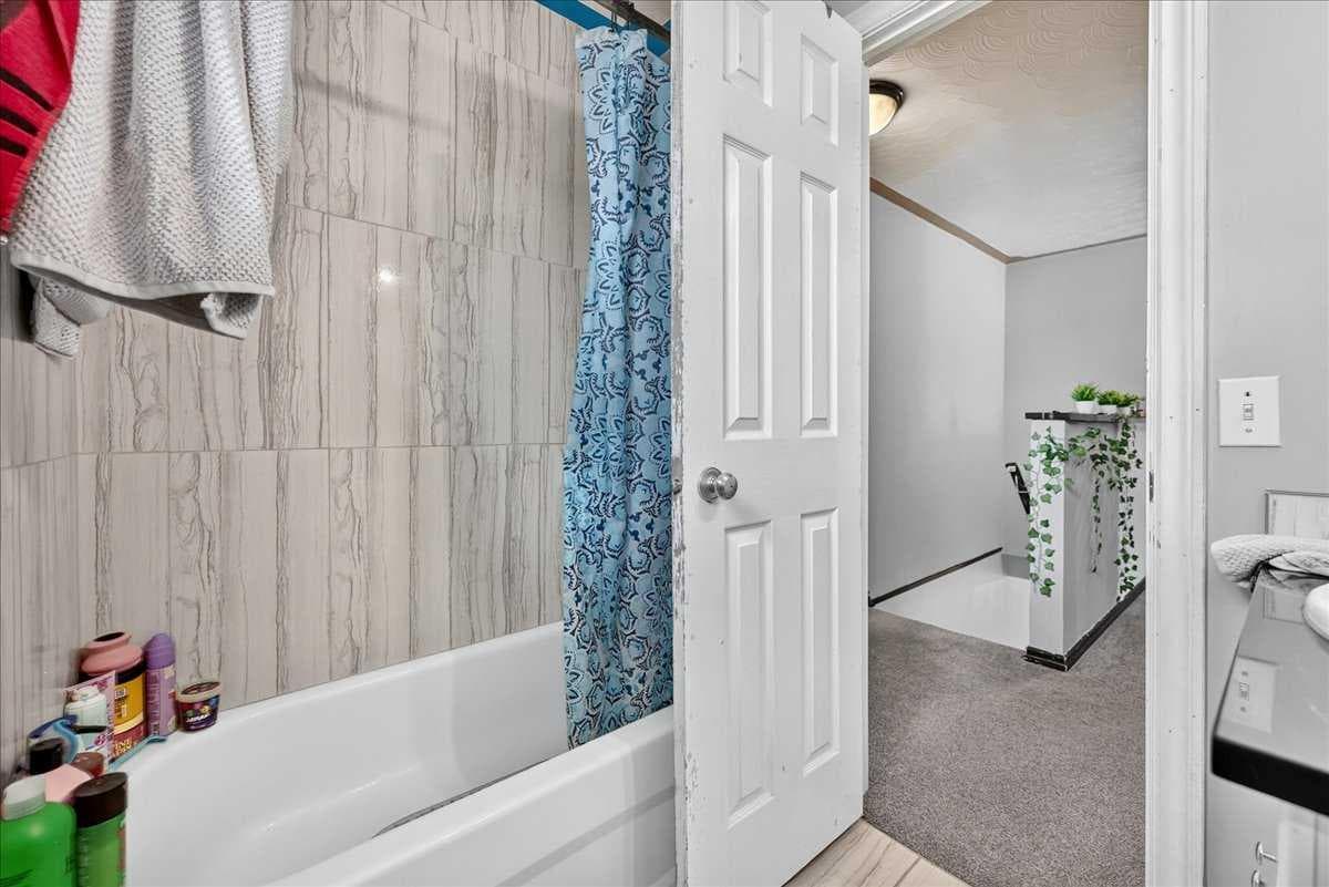 219 Penworth Drive SE