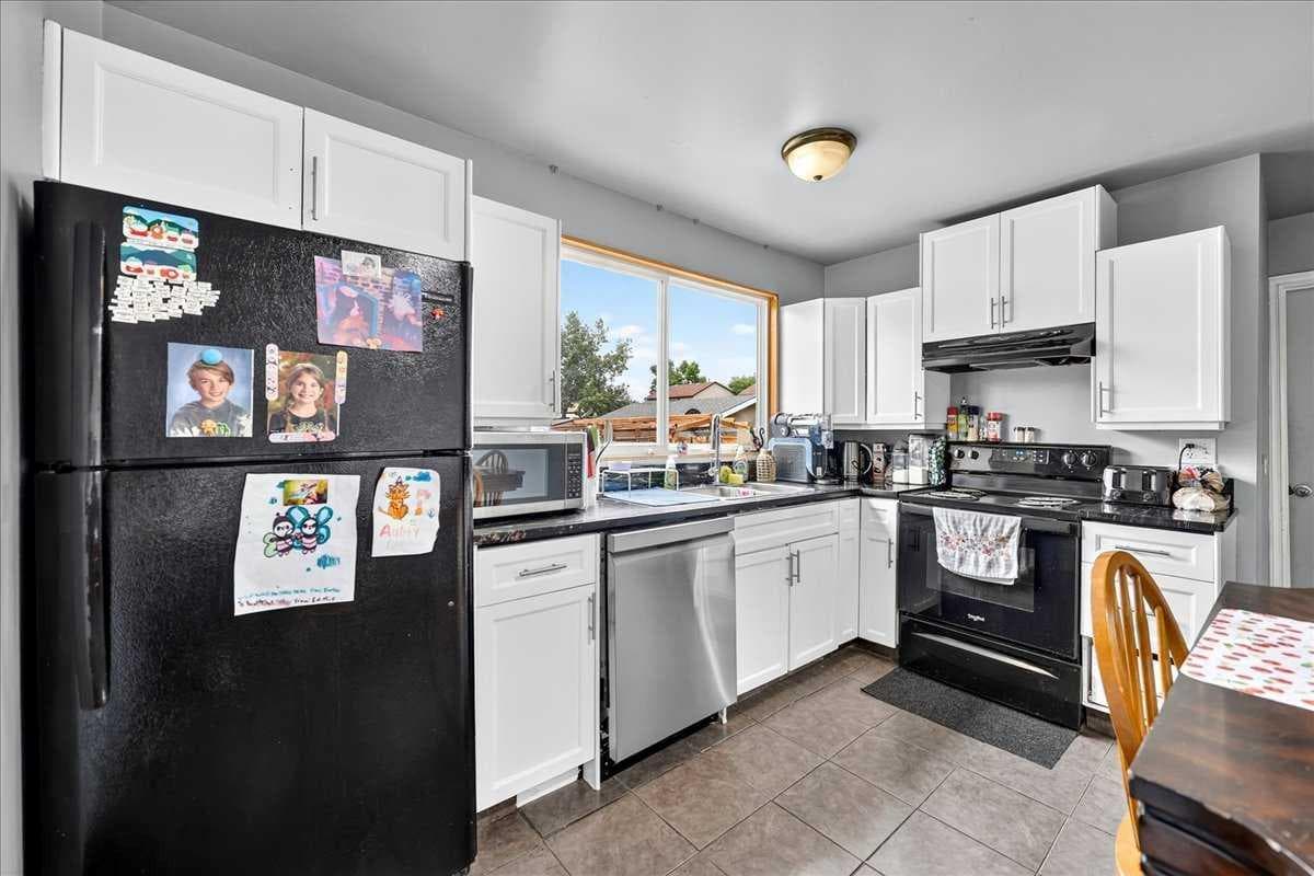 219 Penworth Drive SE