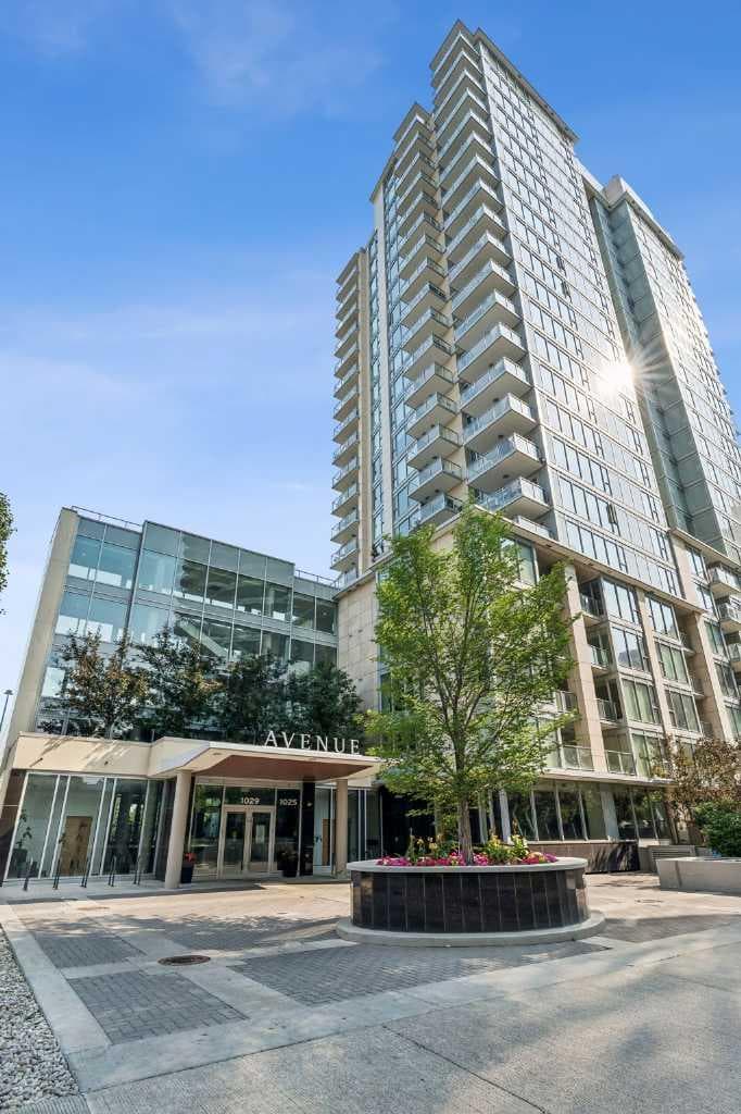 907, 1025 5 Avenue SW