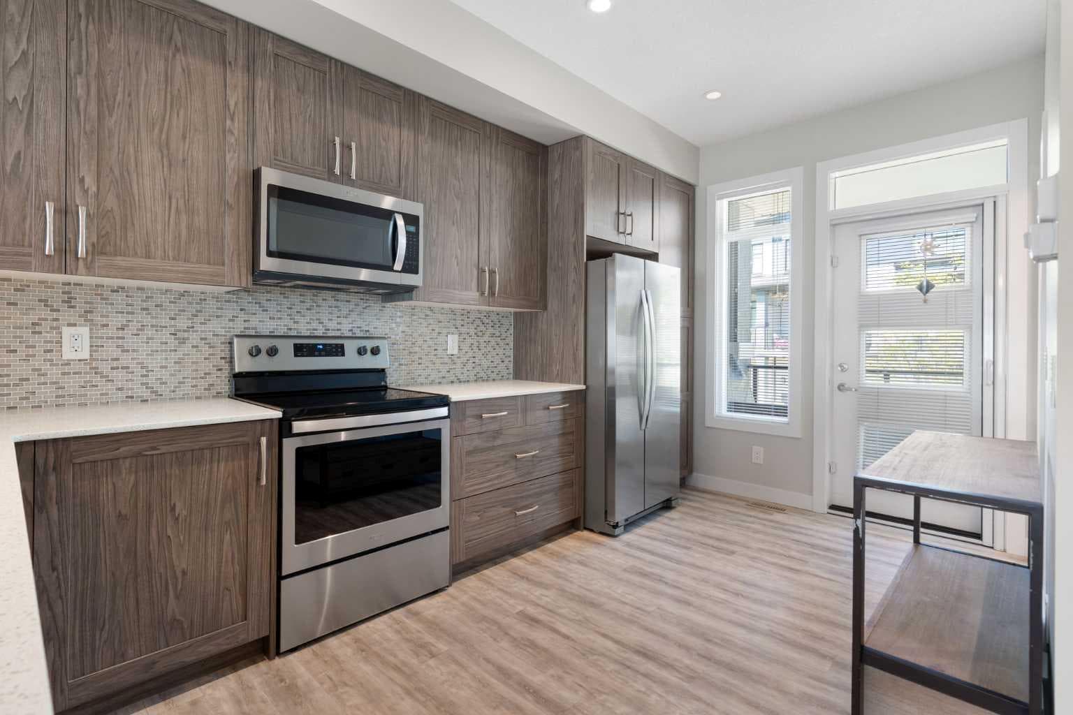 28, 138 Seton Passage SE