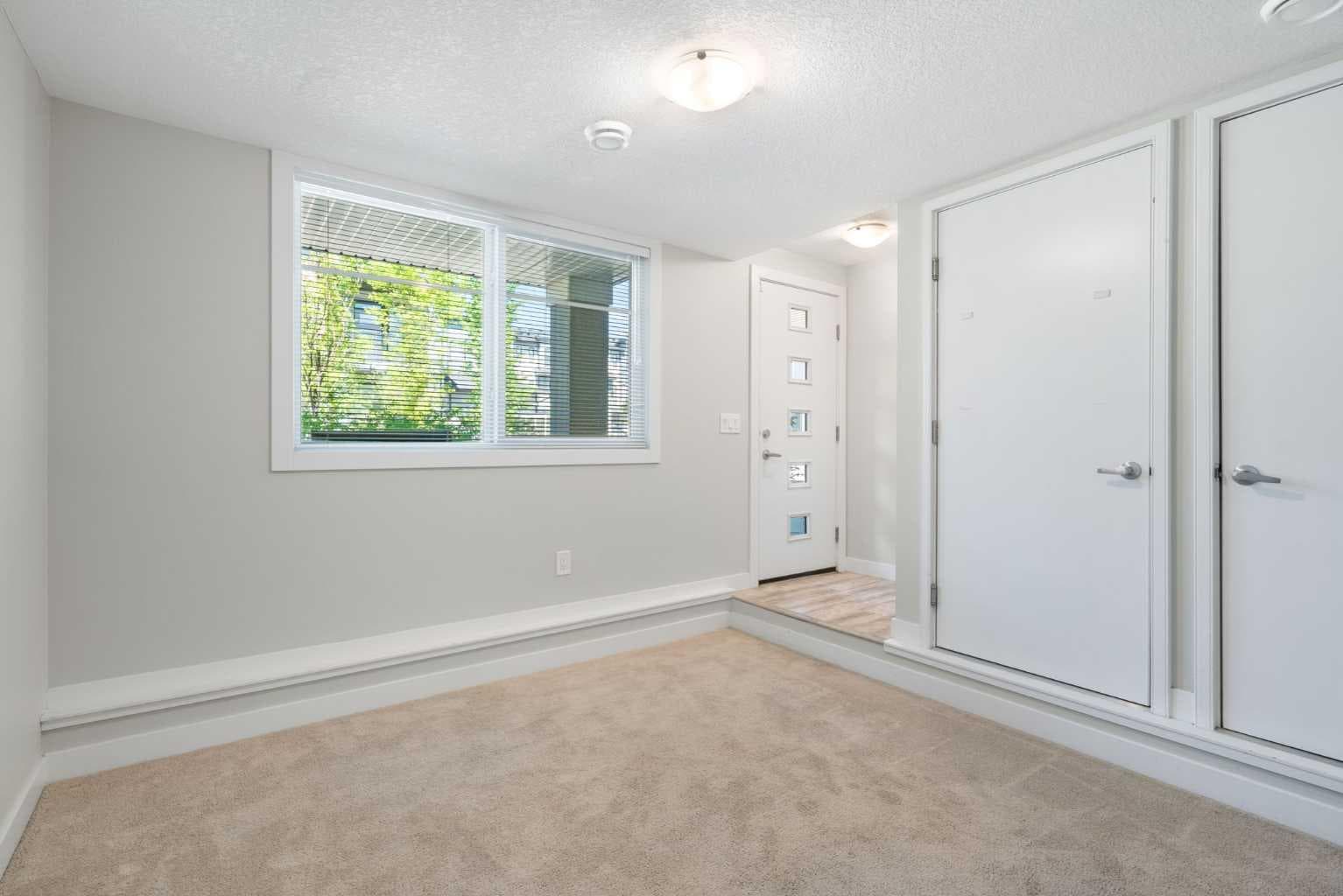 28, 138 Seton Passage SE