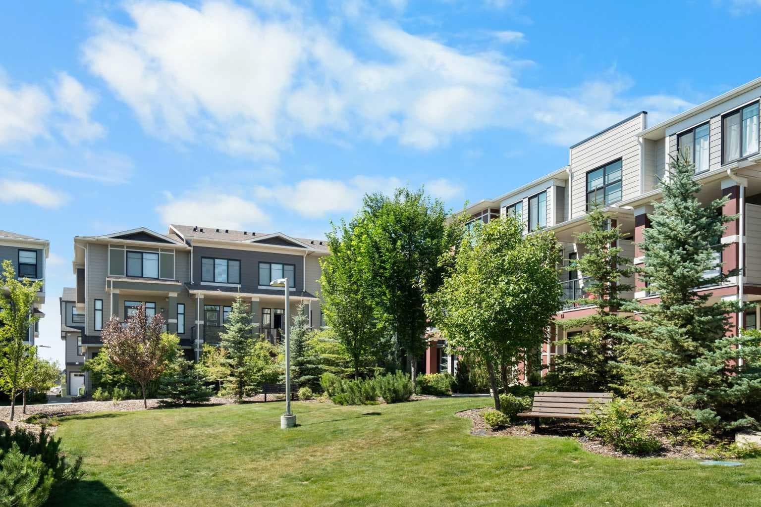 28, 138 Seton Passage SE