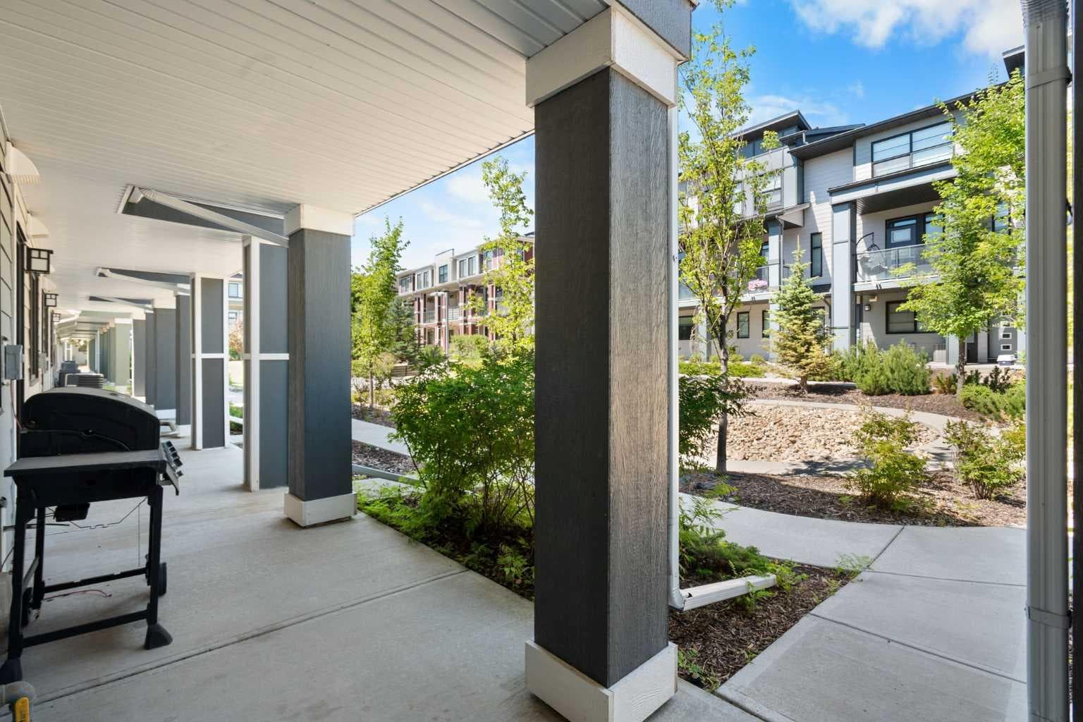 28, 138 Seton Passage SE
