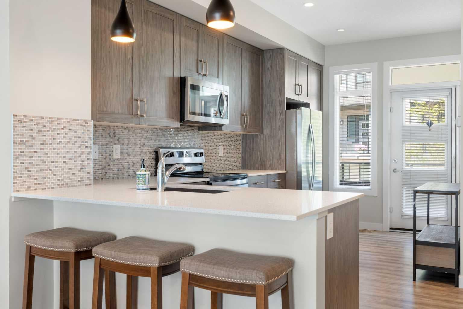 28, 138 Seton Passage SE