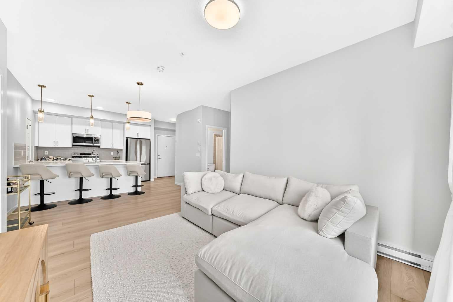 6301, 20295 Seton Way SE