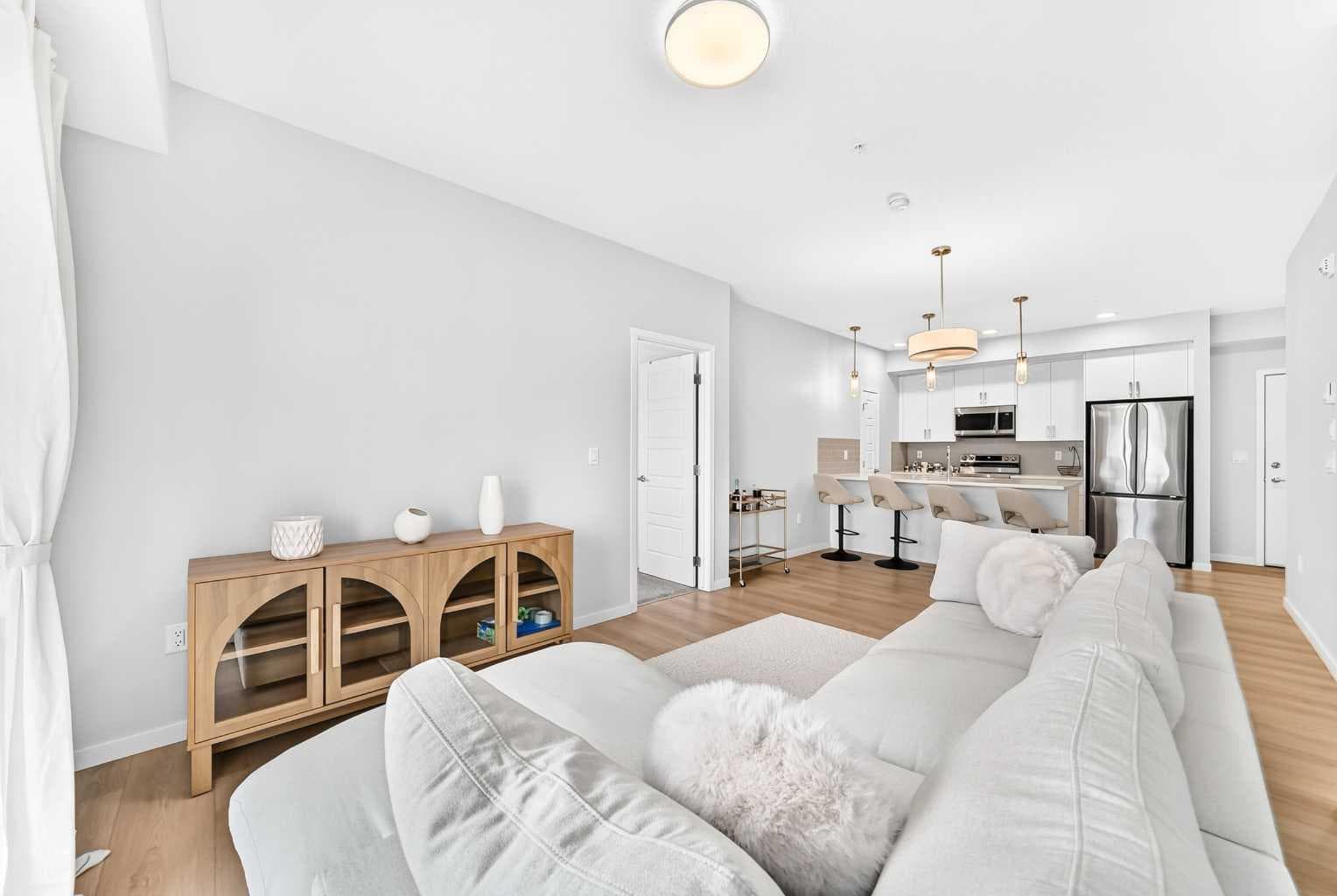 6301, 20295 Seton Way SE
