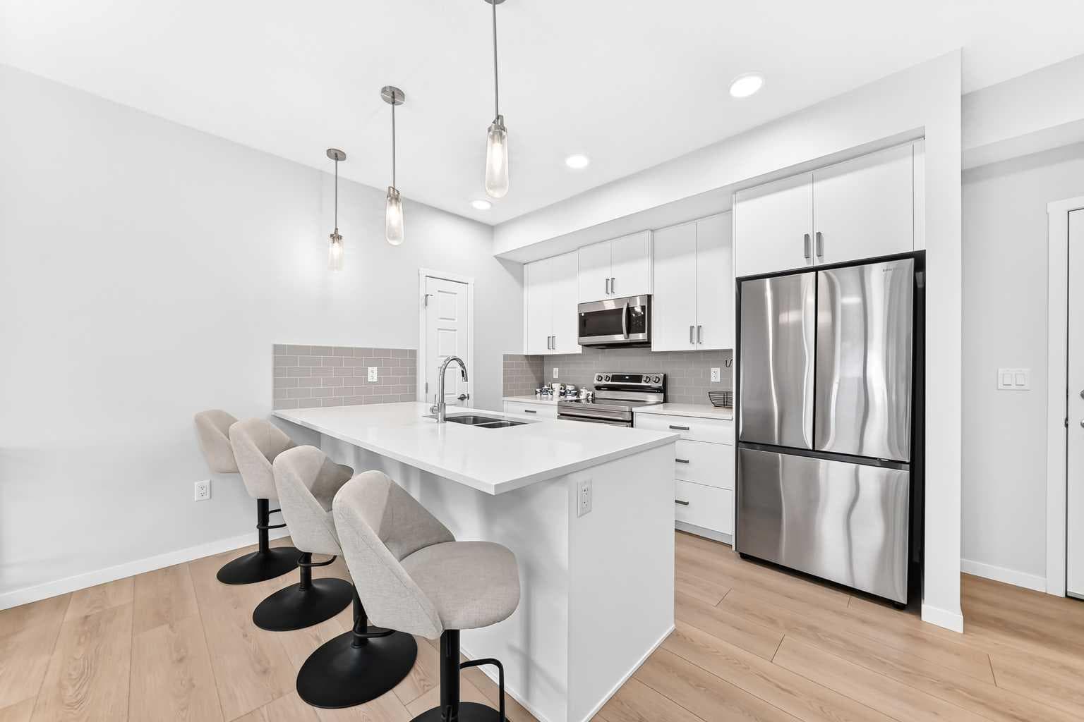 6301, 20295 Seton Way SE