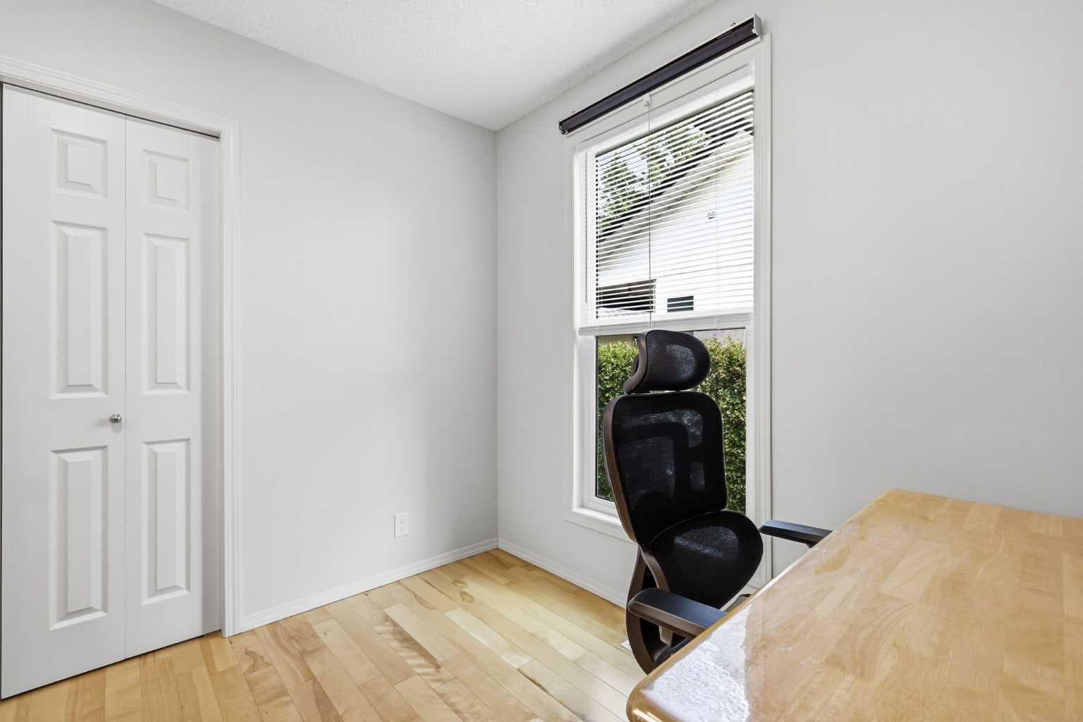 416 Brookpark Drive SW