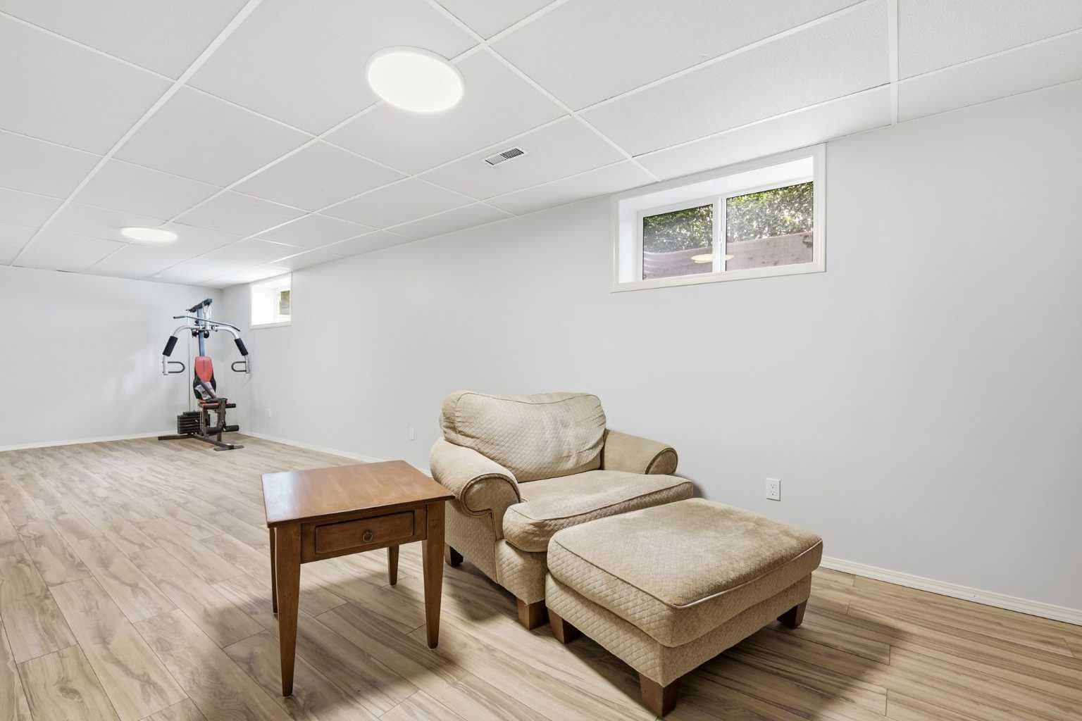 416 Brookpark Drive SW