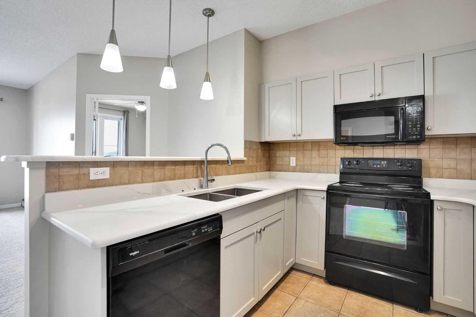 2415, 1140 Taradale Drive NE