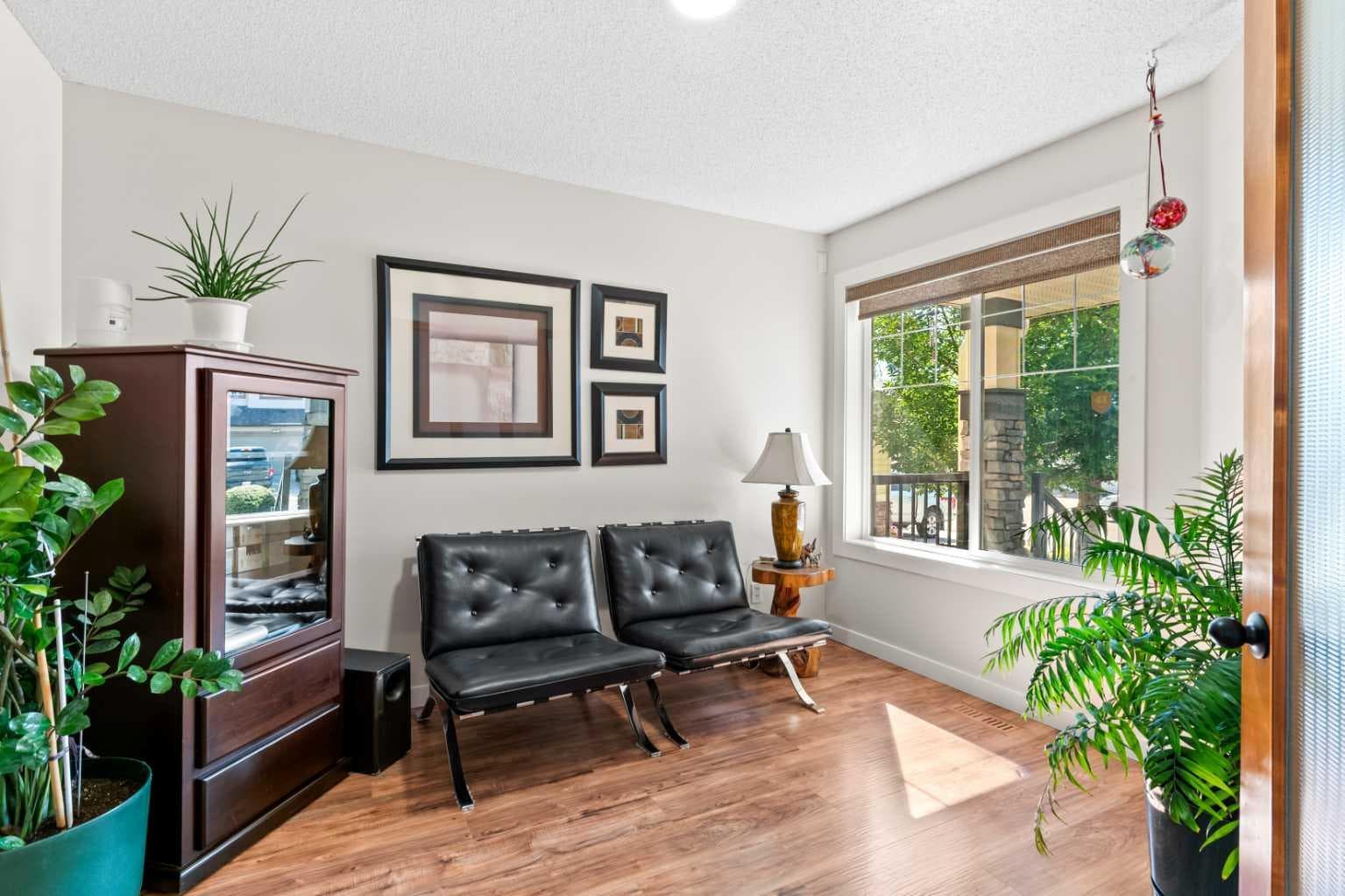 114 Chapalina Terrace SE