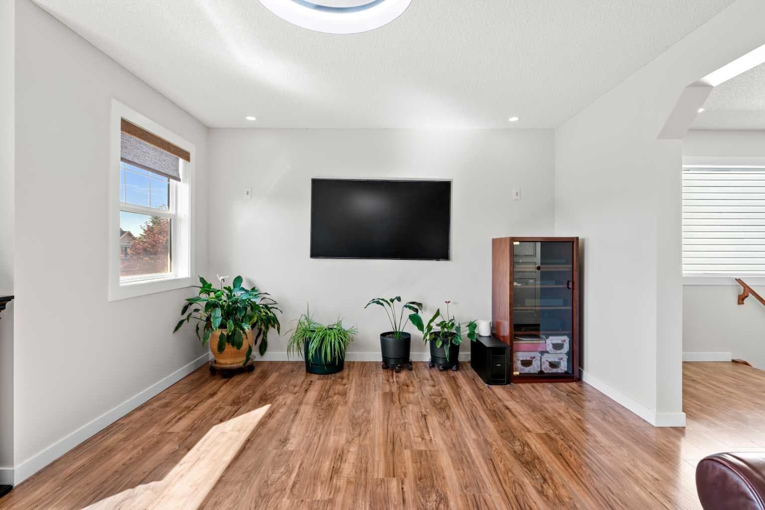 114 Chapalina Terrace SE