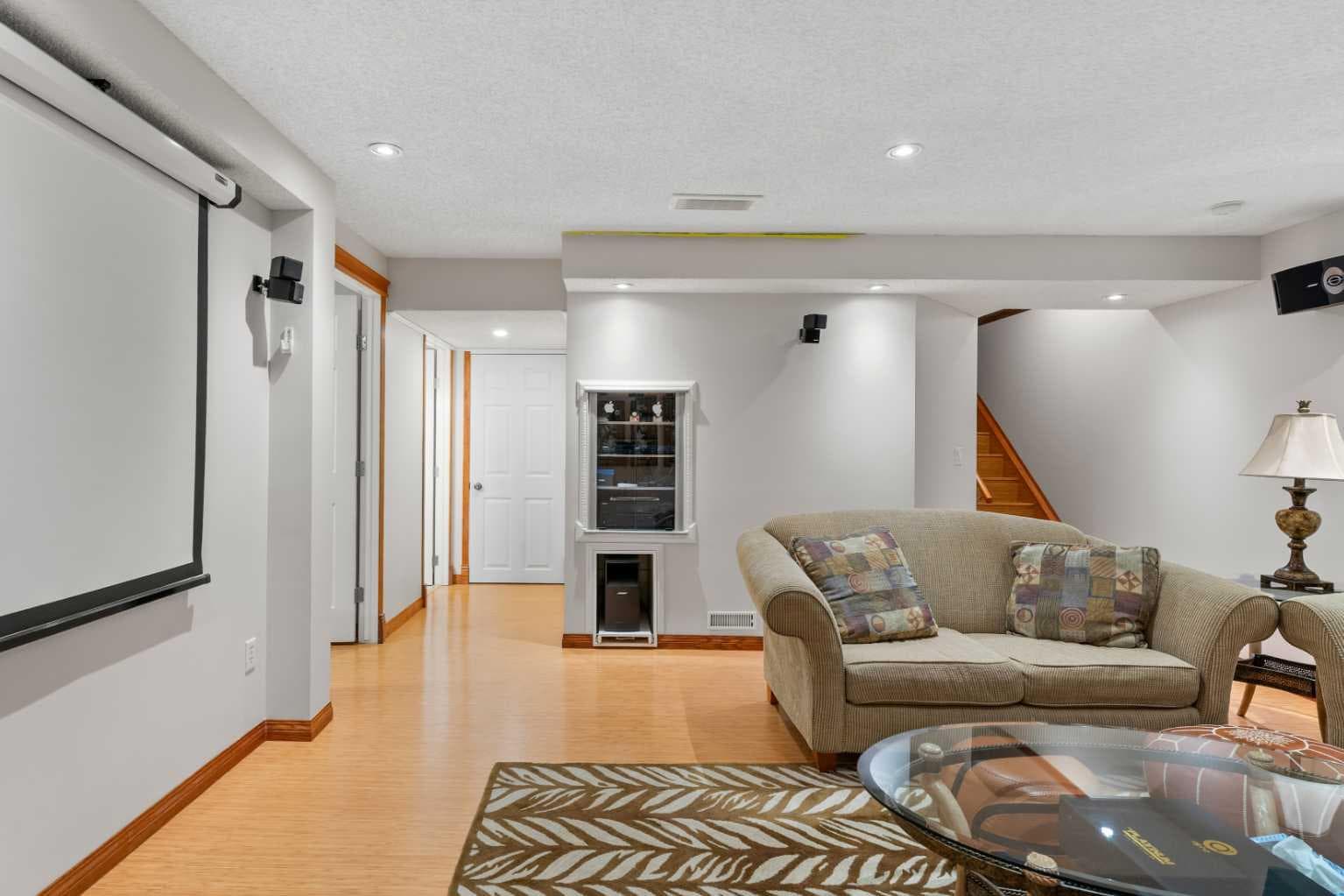 114 Chapalina Terrace SE