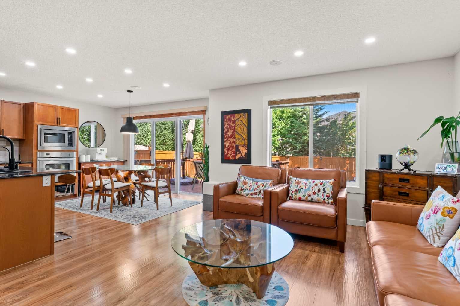 114 Chapalina Terrace SE