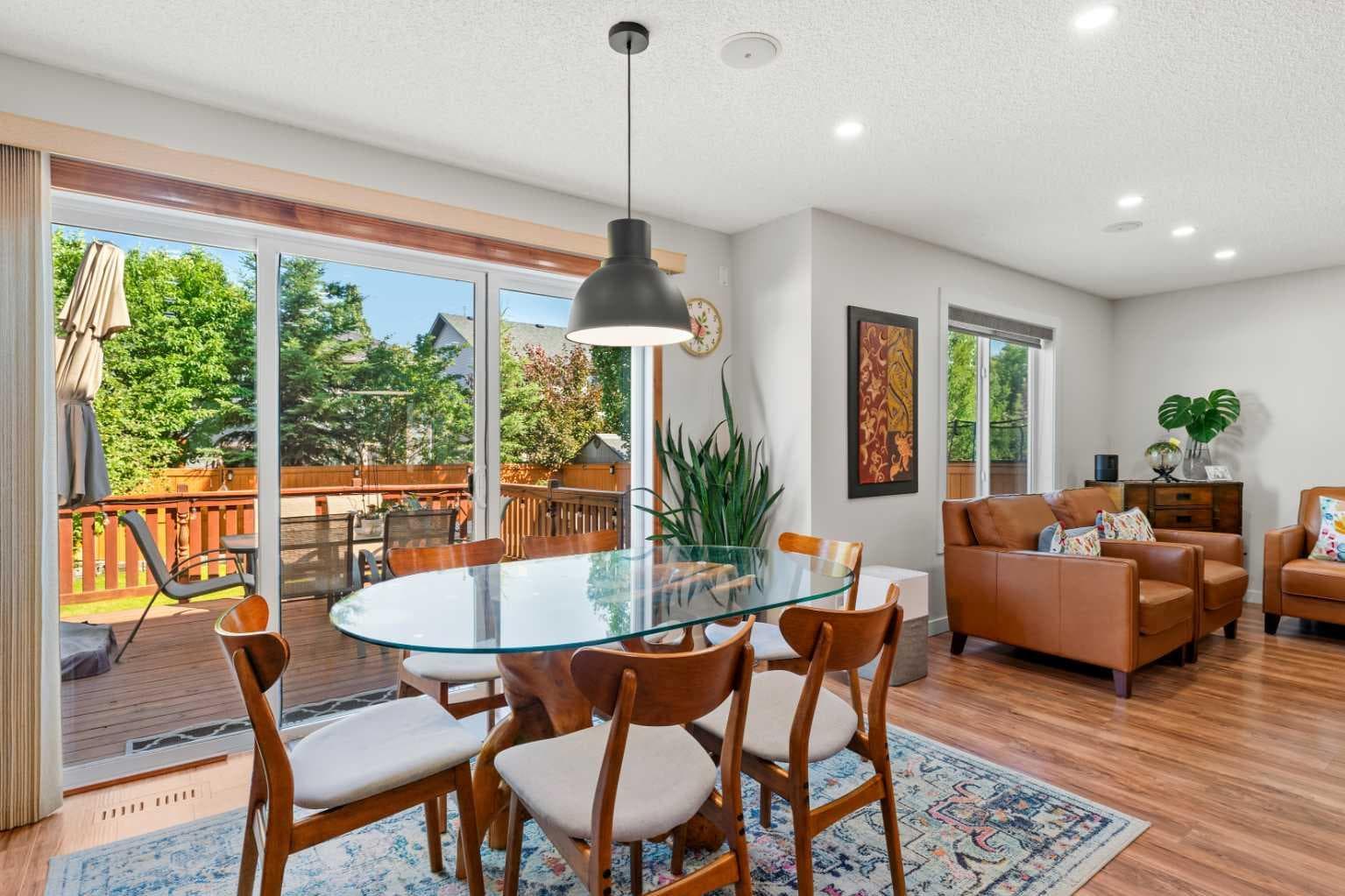 114 Chapalina Terrace SE