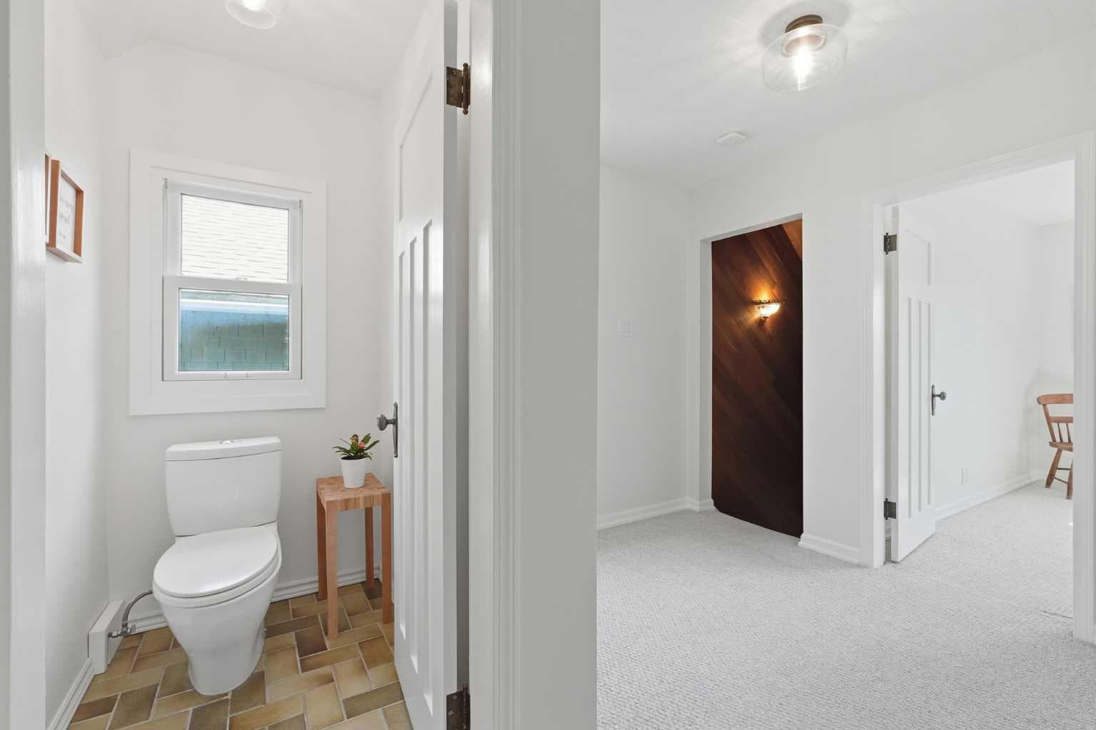 1801 2 Street NW