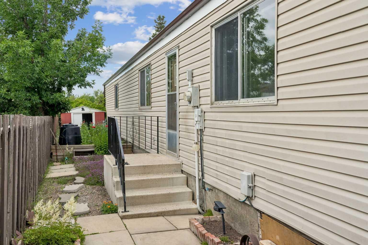 165 Spring Dale Circle SE