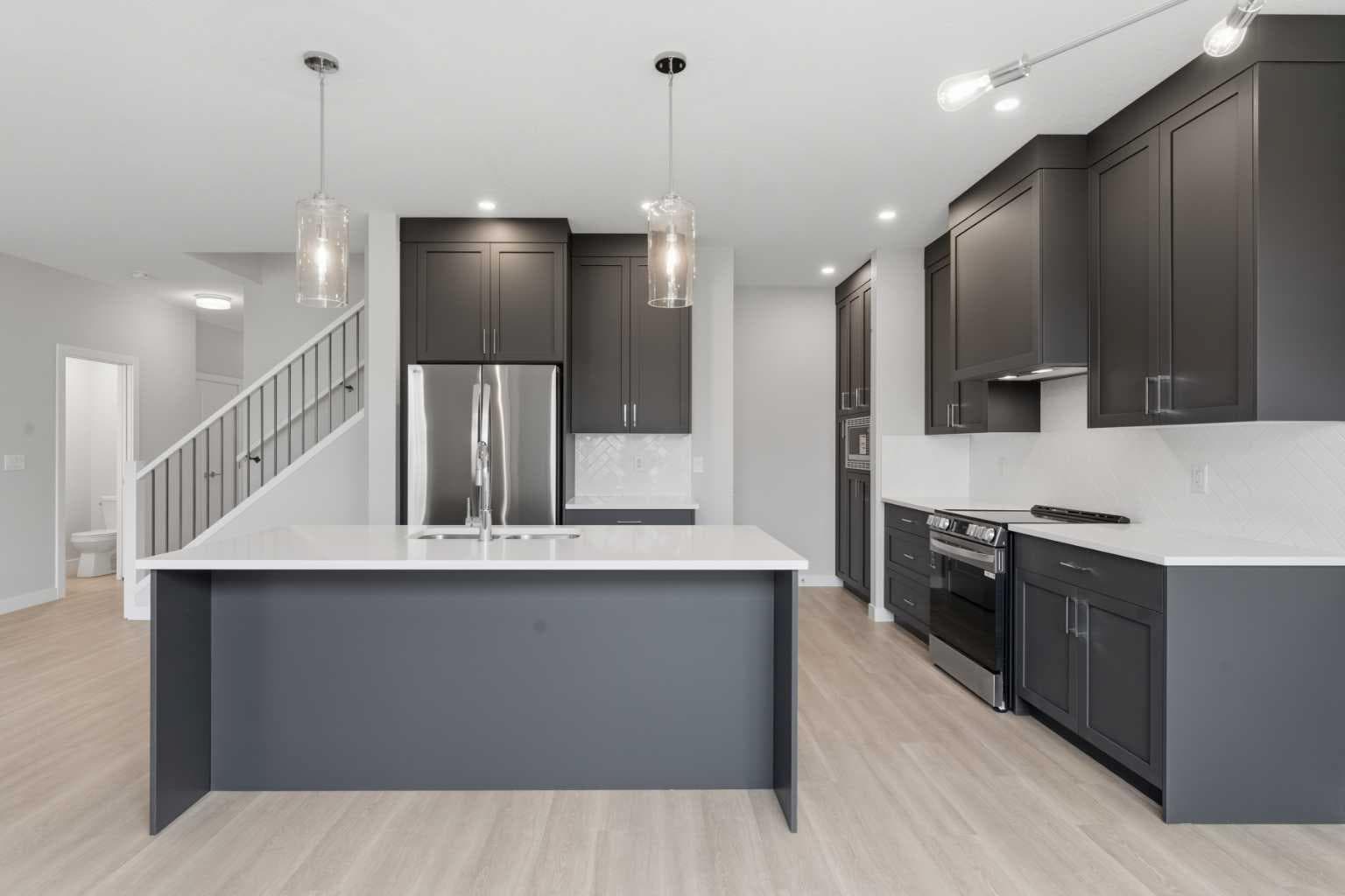 603, 201 Cooperswood Green SW