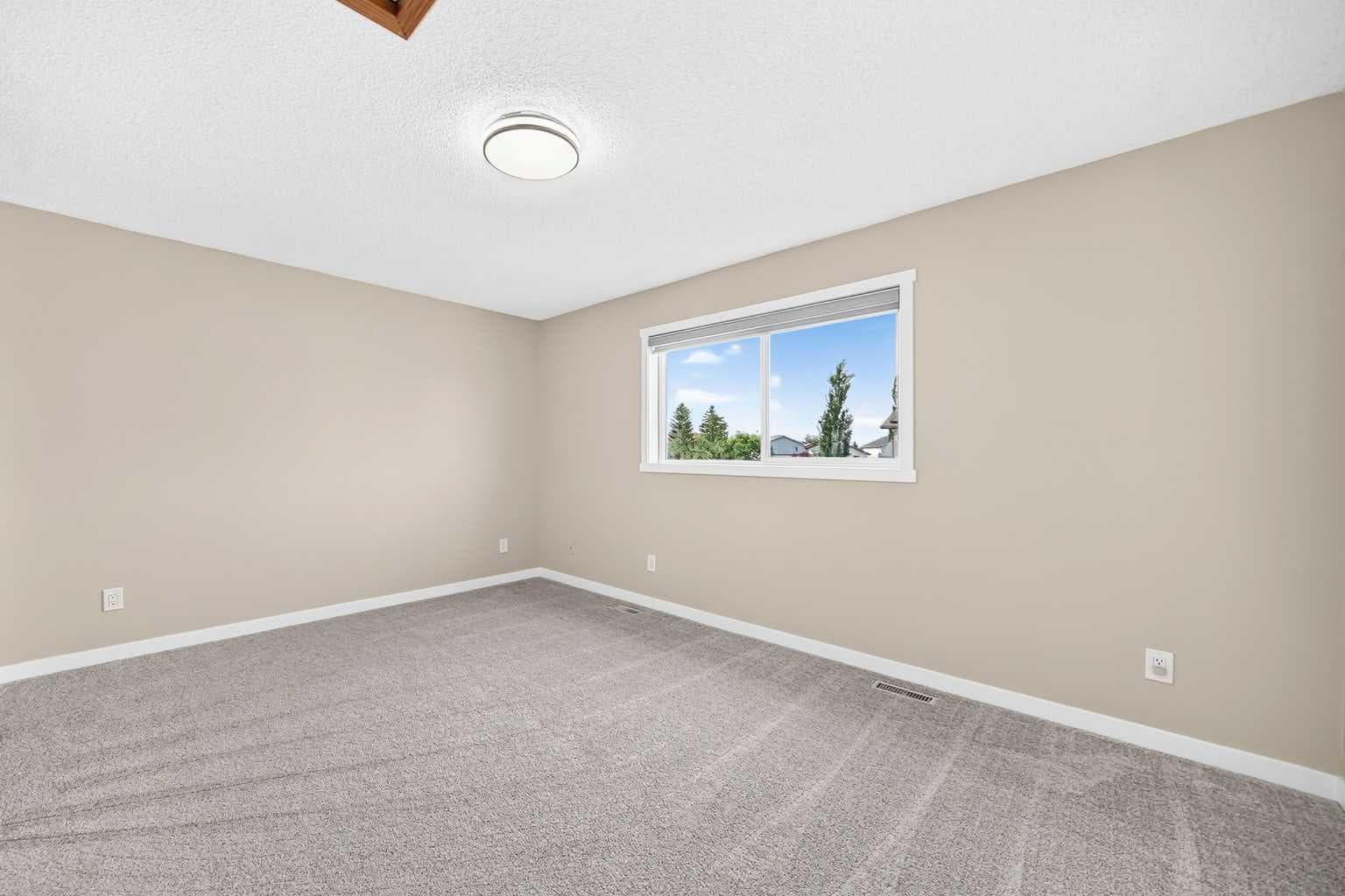151 Applestone Park SE