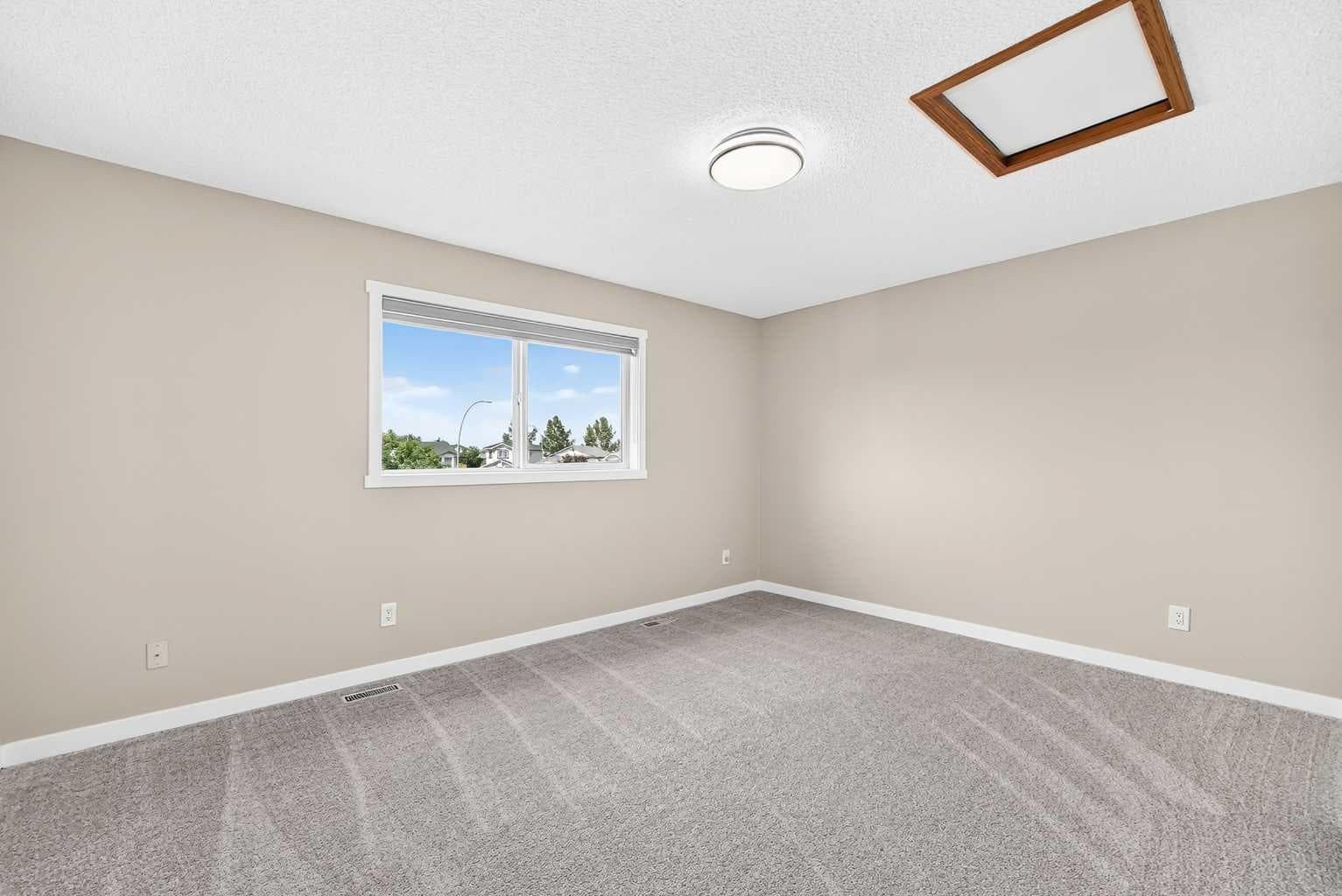 151 Applestone Park SE