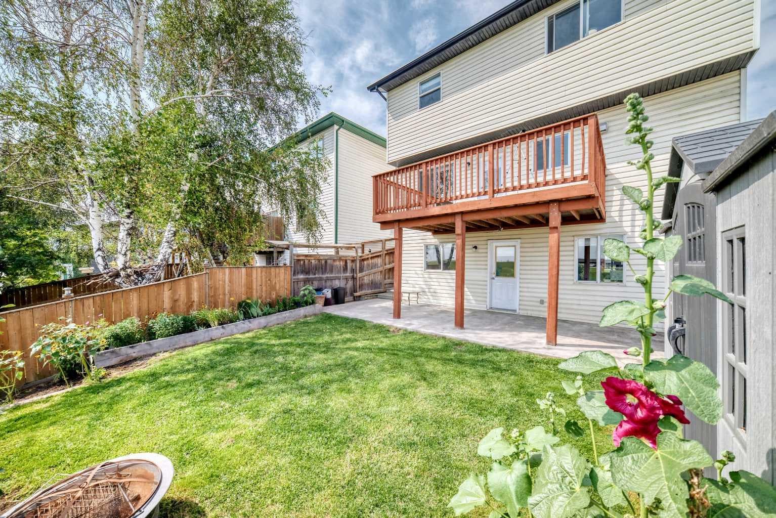 151 Applestone Park SE