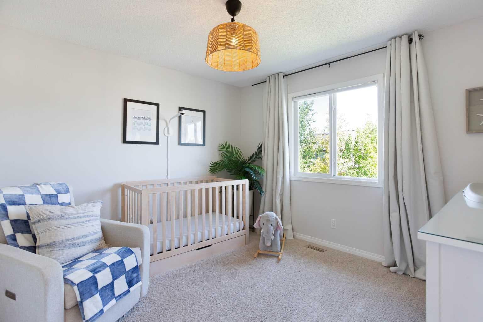 2363 Baywater Crescent SW