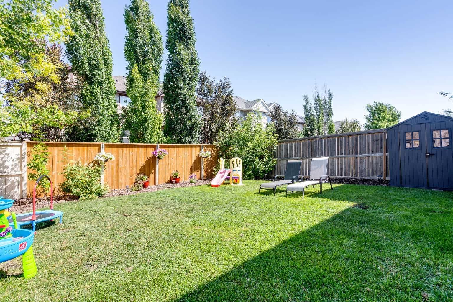 2363 Baywater Crescent SW